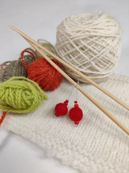 Hovedbilde Maskemarkør ullkule 1 cm raud